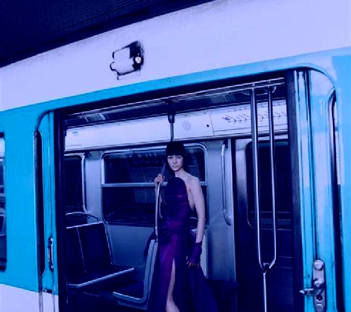 nadyadevianti model portrait